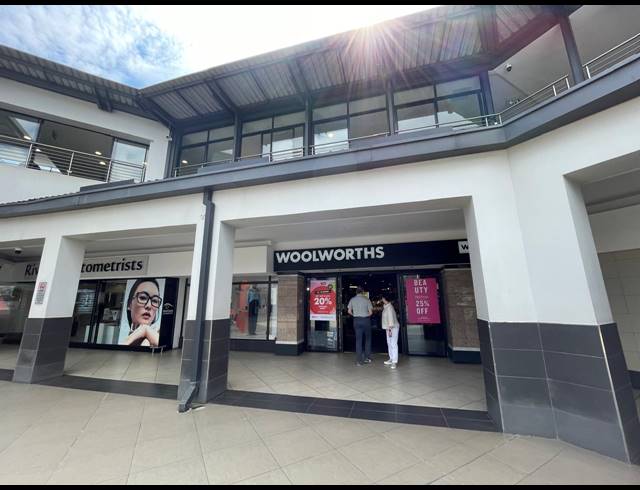 1,296M² OFFICE TO LET IN RIVONIA